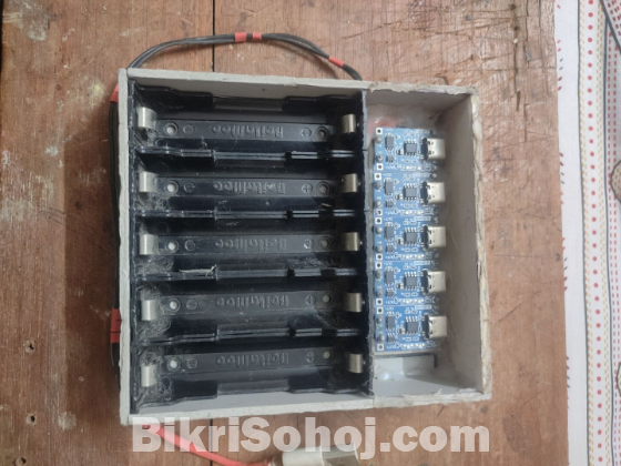 18650 Battery charging case